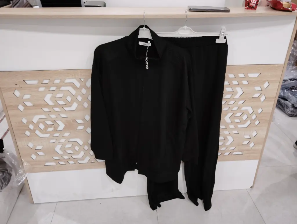 Two Piece Set - Black