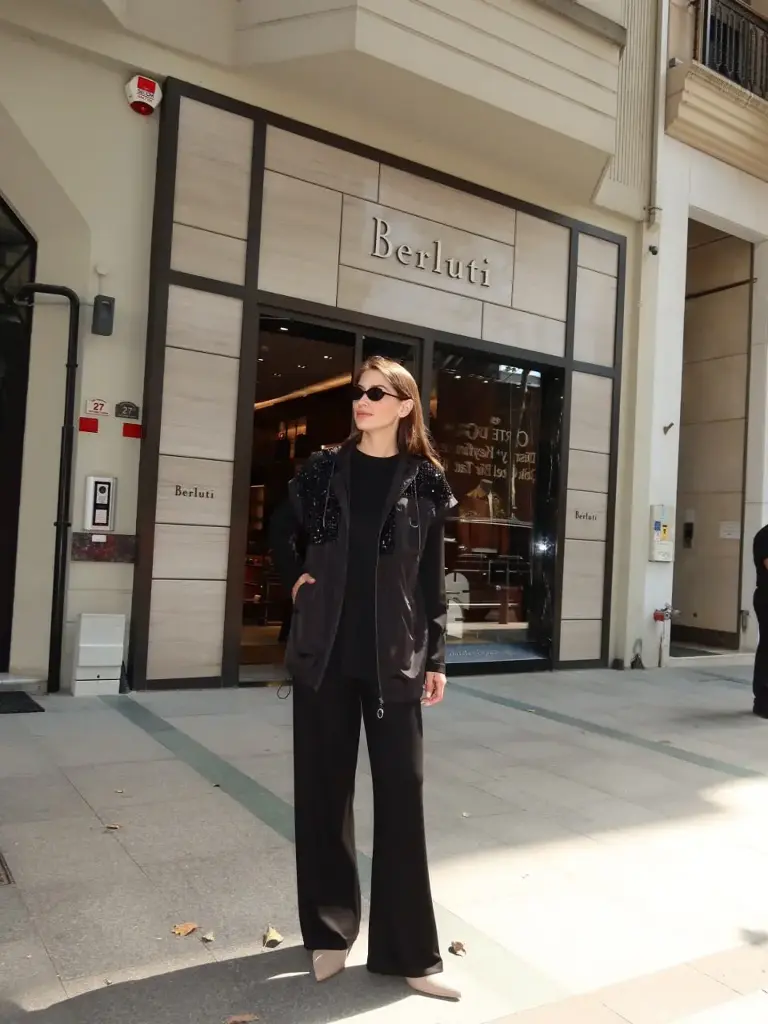 [869-107061-38] Three Piece Set - Black (38)